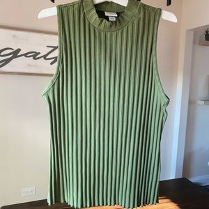 NWOT A New Day Medium Tank